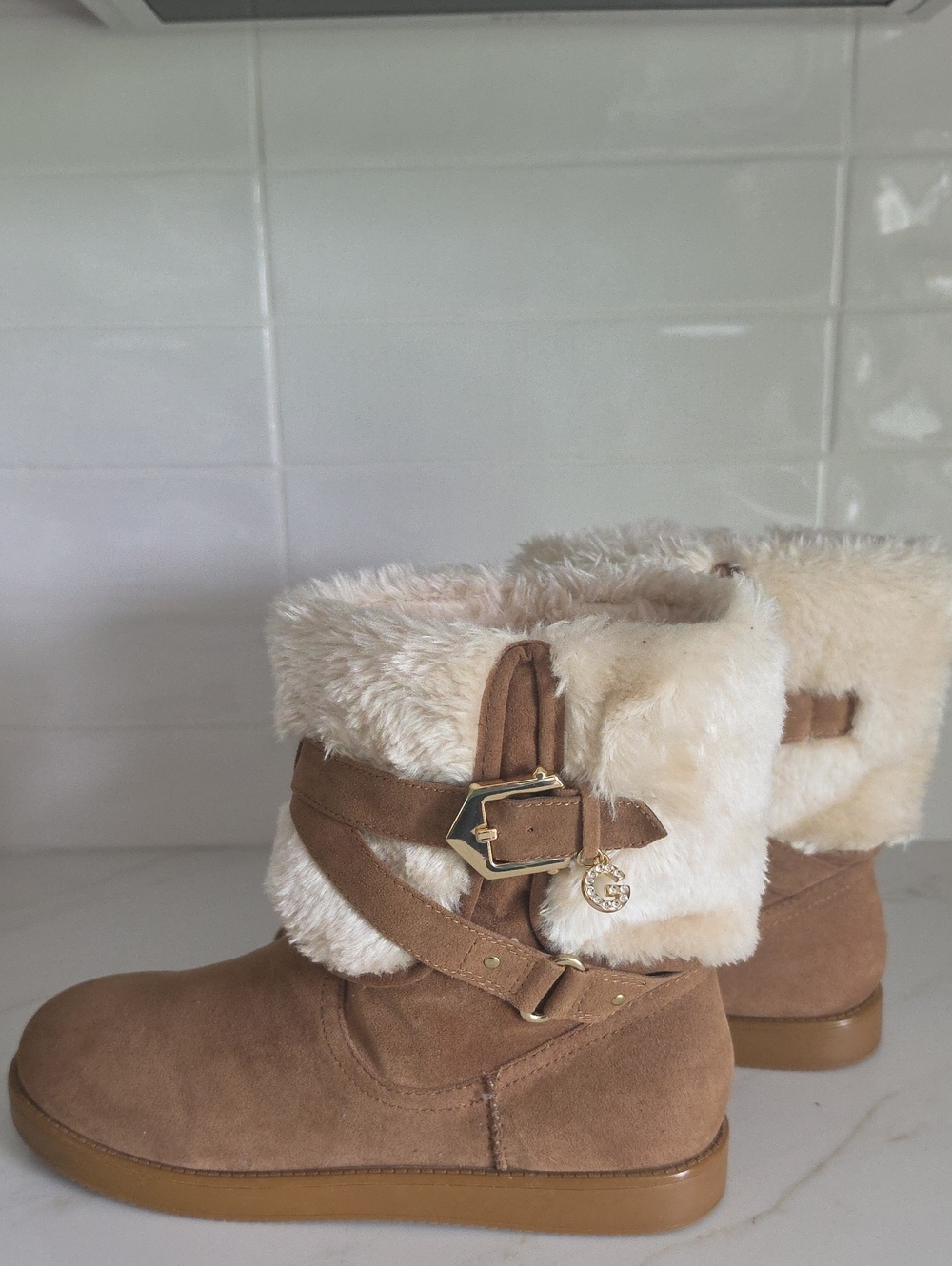 G by GUESS Alixa Tan Faux Suede & Faux Fur Winter Boots - Women’s Size 8